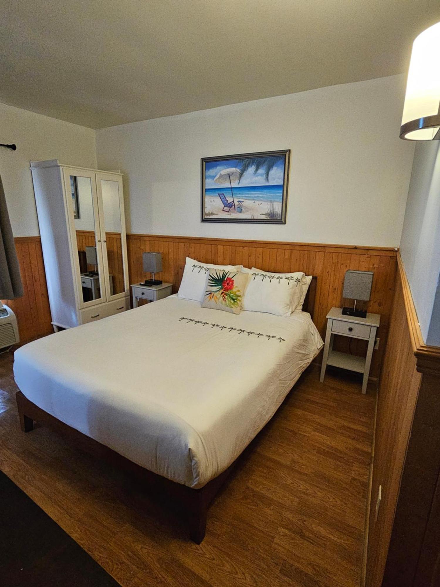 Hotel Fleurs Karaibes Saint-Alexandre-de-Kamouraska Exterior photo
